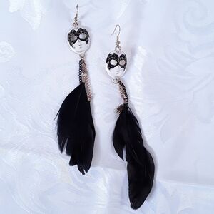 NWOT Theater Mask Black & White Earrings with Black Feathers
